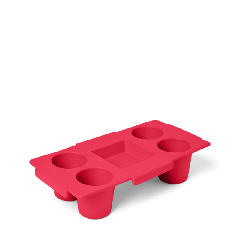 Top o’ the Bogg to Ya – Off To The Races Red